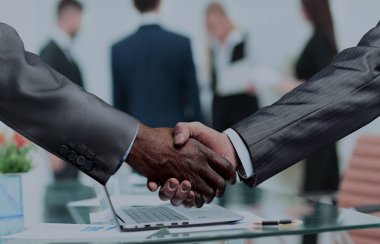 iş partners.a başarılı ve karlı karşılıklı kabul