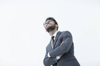 Düşünceli yakışıklı adam başını kaldırdı.