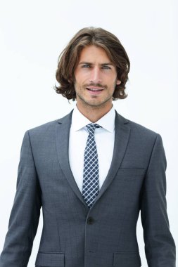 Takım elbise ve kravat şık genç adam