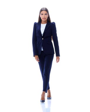 genç iş kadını ileri yürüyüş.