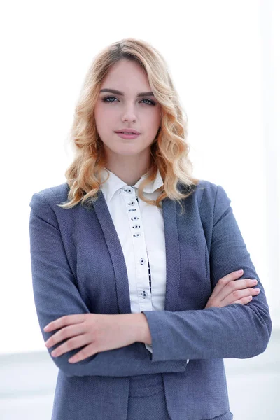 Portret van jonge zakenvrouw — Stockfoto