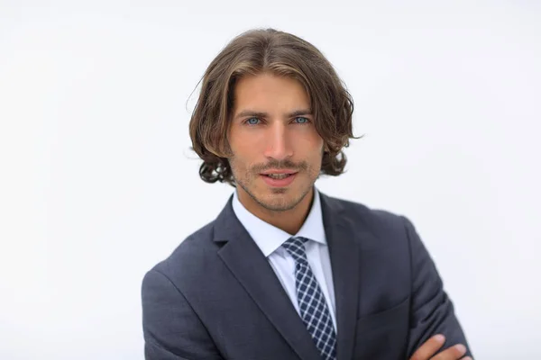 Joven feliz con el pelo oscuro usando un traje elegante — Foto de Stock