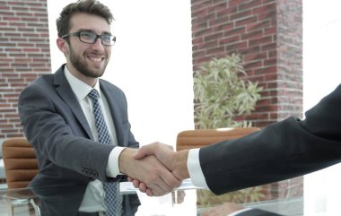 portre. Mali İşler Müdürü ve istemci arasındaki karşılıklı