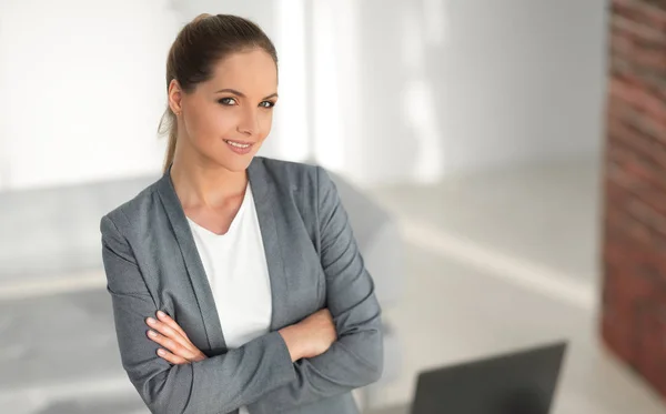 Retrato de mujer de negocios moderna — Foto de Stock