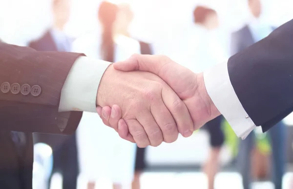 Concept van partnerschap - handshake zakelijke partners — Stockfoto