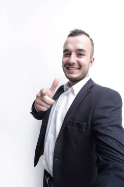 mutlu başarılı bir işadamı kopya alanı işaret
