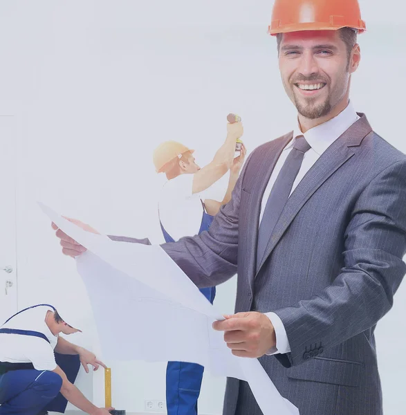 Arquitetos trabalhando em projeto de construção — Fotografia de Stock