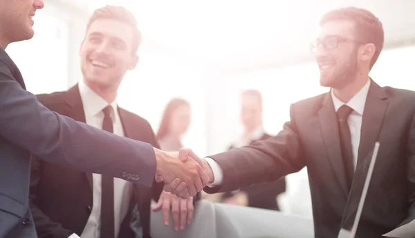 Businessman by handshake invites to cooperation. — Stock Photo, Image