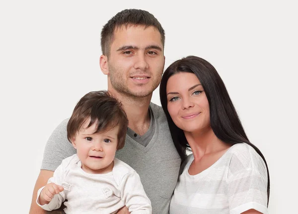 Glücklich lächelnde Familie isoliert über Weiß — Stockfoto