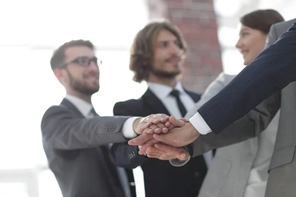 Equipe de negócios criativa. O conceito de trabalho em equipe — Fotografia de Stock