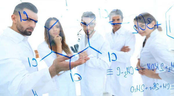 Group of laboratory employees. — Stock Photo, Image