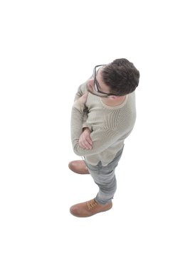 ciddi genç adam. Perspektif kavramı. Üstten Görünüm