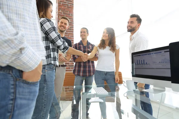 gençlerin karşılıklı