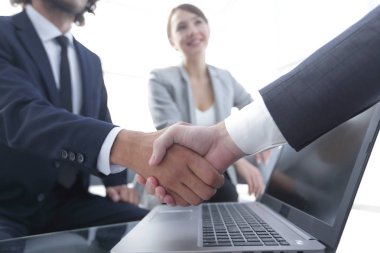 closeup.Handshake mali ortakları ben