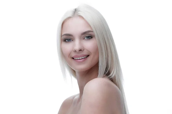Portrét mladé blonďaté ženy s každodenní make-up. — Stock fotografie