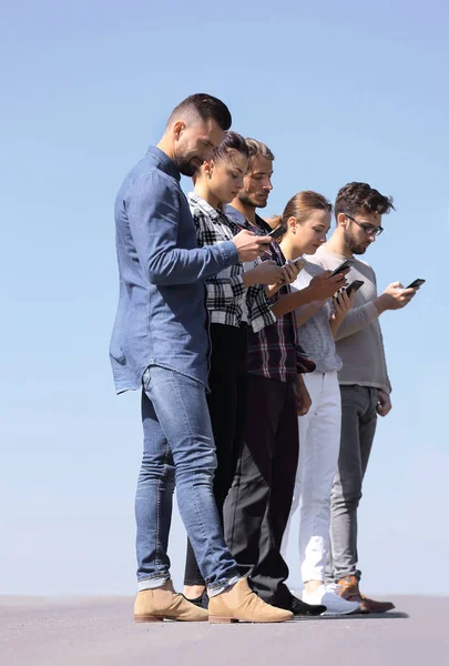 Gençler social.networks iletişim.