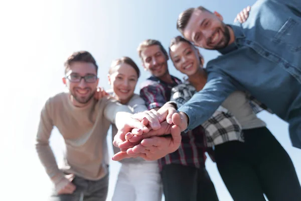 College studenten teamwerk stapelen hand concept — Stockfoto