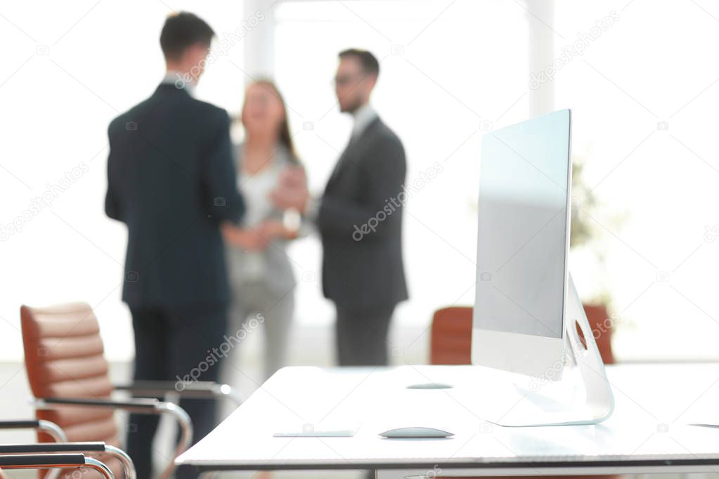 blurred image of the office.