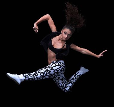 Kız hip hop tarzında atlama
