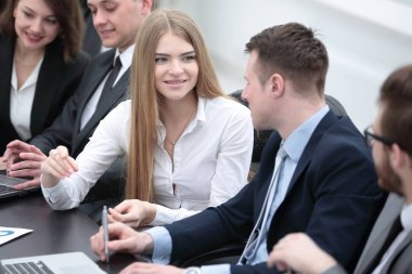 Meslektaşlar güncel konuları masada tartışacaklar