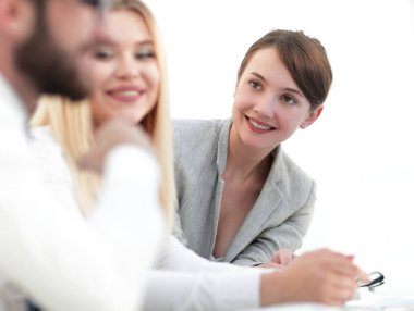 arka plan görüntüsü bir masada bir iş takımının.