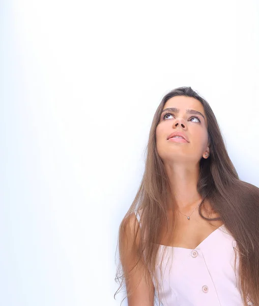 Hermosa joven mujer mirando hacia arriba — Foto de Stock