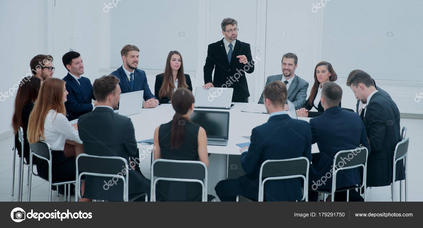 Meeting Brainstorm Round Table Ideas Communication Discussion Co Stock Photo By Depositedhar 179291750 Meeting Brainstorm Round Table Ideas, What Is Round Table Meeting