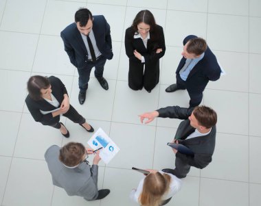 En baştan görüntüleyin. iş takım mali çizelgeleri ile