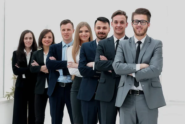 Equipo de negocios en oficina moderna — Foto de Stock