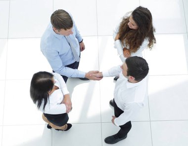 karşılıklı iş ortakları. En baştan görüntülemek