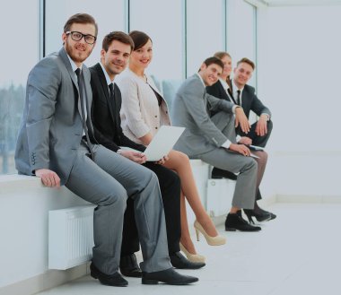 iş takım ofisinde gayrı resmi toplantısı.