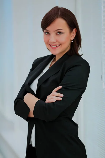 Modern üzleti nő az irodában. — Stock Fotó