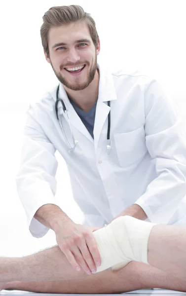 Doctor rejoicing in the recovery of the patient. — Stock Photo, Image