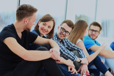 kapalı sohbet öğrenci grubu.