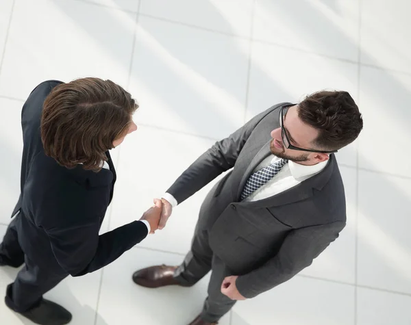 Zakelijke handdruk en zakelijke mensen concepten. — Stockfoto