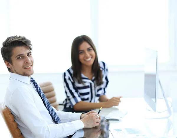 Närbild. Manager och klienten — Stockfoto