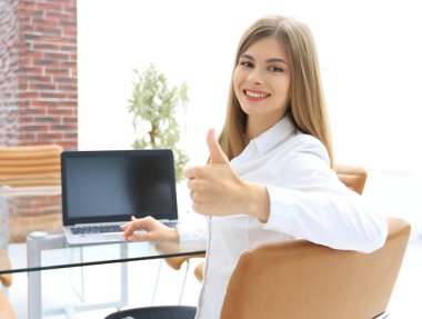 Kameraya bakarak arka view.female Yardımcısı.