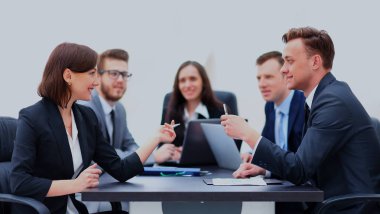 İş Adamları Toplantısı İletişim Tartışması Çalışma Ofisi Kavramı.