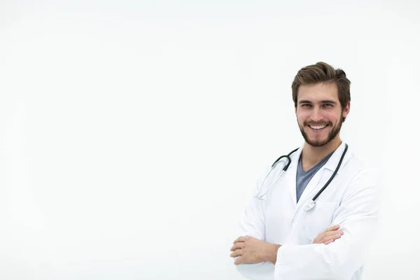Retrato de um médico amigável.isolado em branco — Fotografia de Stock