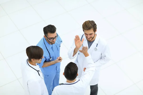 Group of doctors discussing work issues — Stock Photo, Image