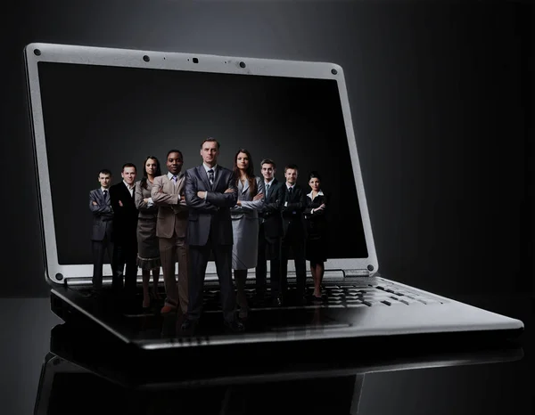 Verksamhet team på laptop. — Stockfoto
