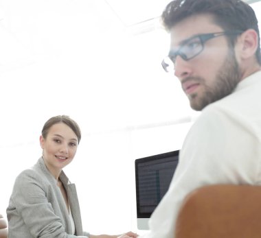 Ofiste başarılı bir iş kadını.