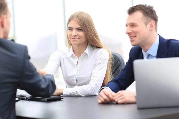 Portrait d'une femme Manager en fonction — Photo