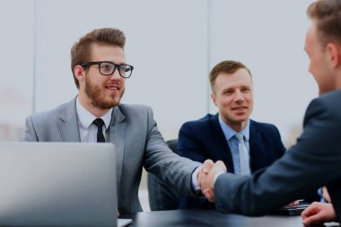 İki iş sözleşmesi yapma