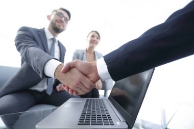 portre. Kendine güvenen karşılıklı iş arkadaşları