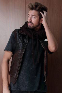 Ceket dude, ins stüdyo arıyorsunuz