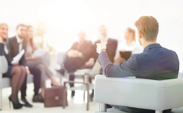 Image is blurred.businessman conducting a meeting — Stock Photo, Image