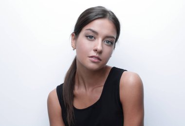 sevimli genç bir kadın portresi