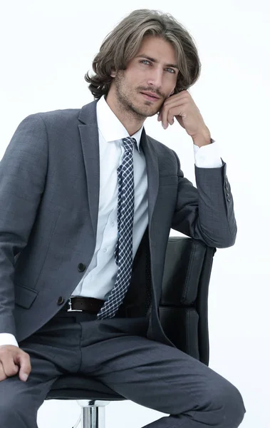 Бизнесмен думает носить элегантный костюм и галстук — стоковое фото
