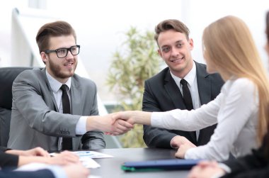 karşılıklı iş adamları Office